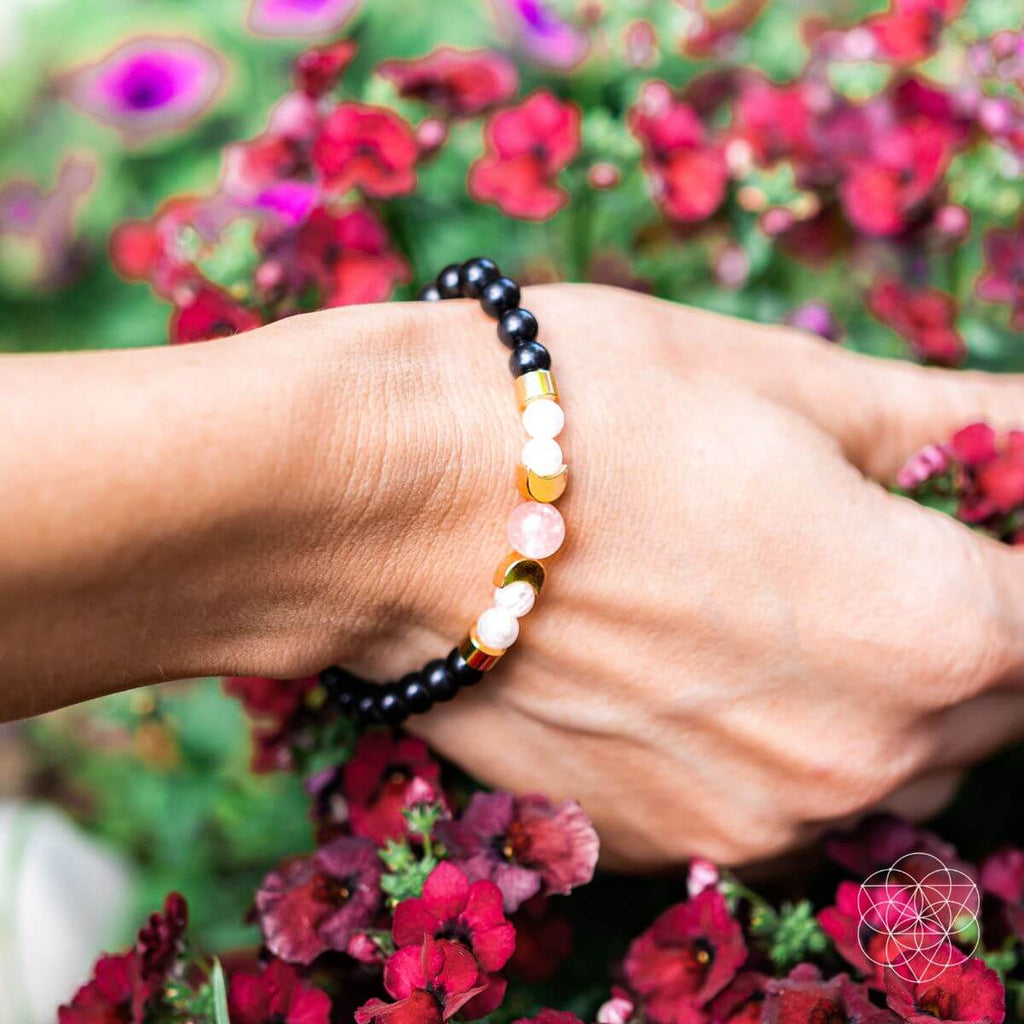 Digital Detox - Shungite Super Charged Bracelet - Pileggi on the Square Salon Powered by Gatto Salon Group