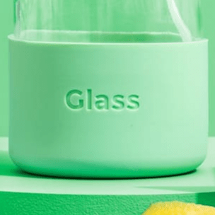 Streak - Free Glass & Mirror Cleaner Kit with Litsea Cubeba Fragrance - Pileggi on the Square Salon Powered by Gatto Salon Group